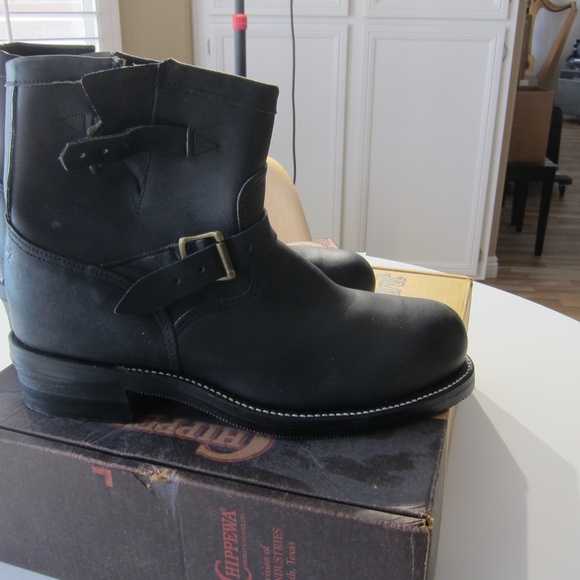 CHIPPEWA BLACK LEATHER BOOTS NIB - Picture 3 of 12